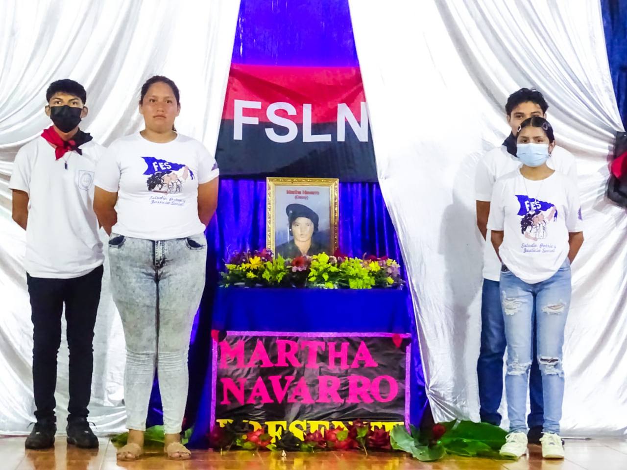 Militancia sandinista rinde homenaje a la compañera Martha Navarro
