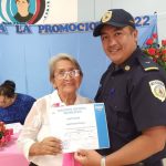 Adultos mayores se gradúan en metodología para la creación de negocios