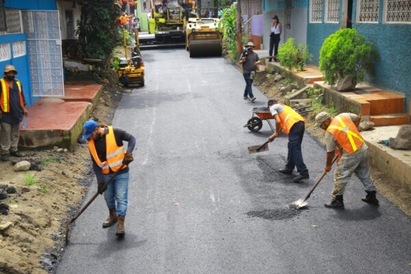 Ampliación de programa garantiza nuevas calles en más de 100 barrios de Managua