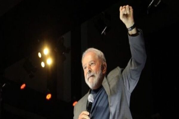 Lula asegura  que Brasil se reconstruirá