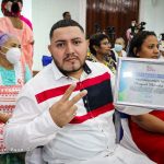 Comerciantes son reconocidos por mantener sus tramos bonitos