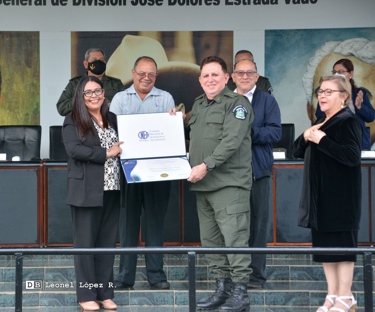 Certifican y acreditan a la Universidad de Defensa de Nicaragua