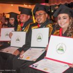 Jóvenes nicaragüenses se gradúan de programa de maestrías