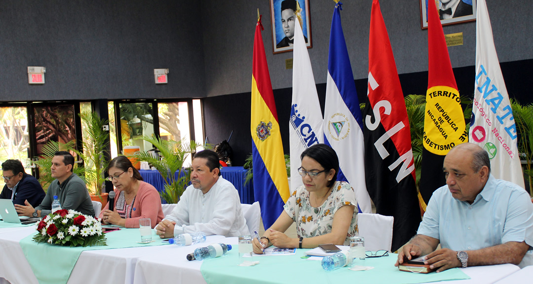 Sistema educativo de Nicaragua al servicio de las personas del campo y la ciudad