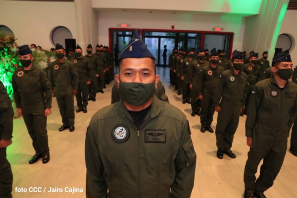 Fuerza Aérea está integrada por patriotas con alto sentido de dignidad