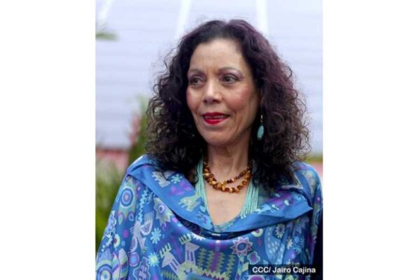 Vicepresidenta Rosario Murillo – 43 Aniversario del Ejército de Nicaragua