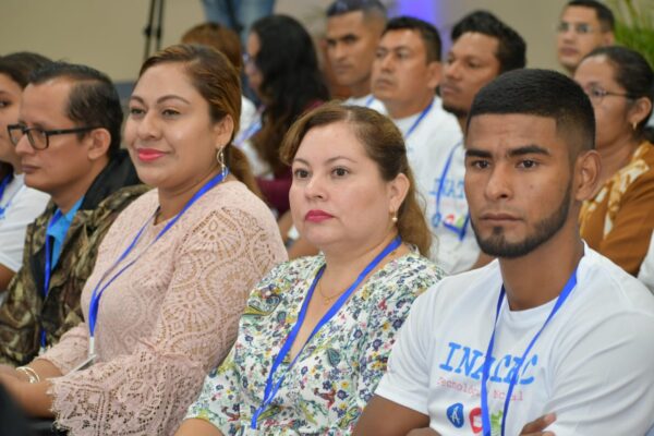 Docentes de la educación técnica comprometidos a fomentar conocimientos innovadores