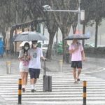 China emite alerta ante paso del tifón Noru por el mar Meridional