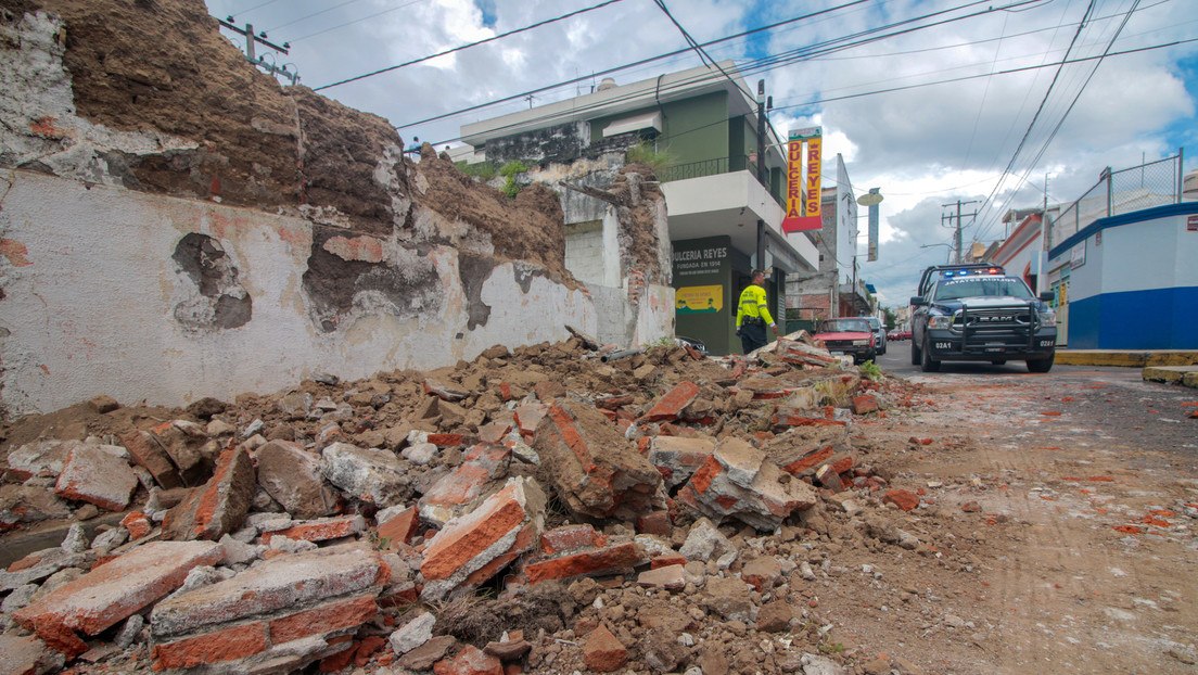 López Obrador hace balance del terremoto en México