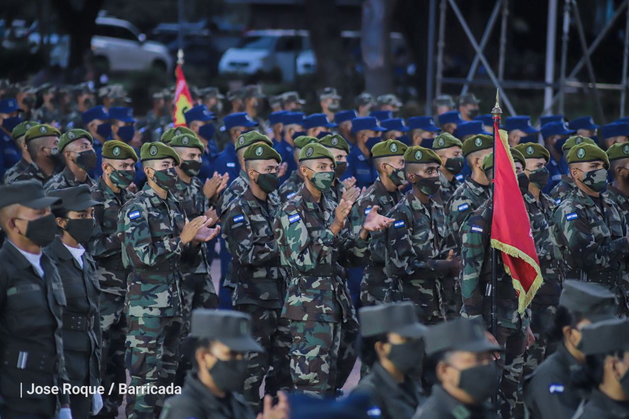 Este Ejército que tenemos hoy es de acero por su firmeza