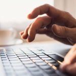 Stephen Sfton: Terrorismo, represión y Julian Assange el doble rasero imperial