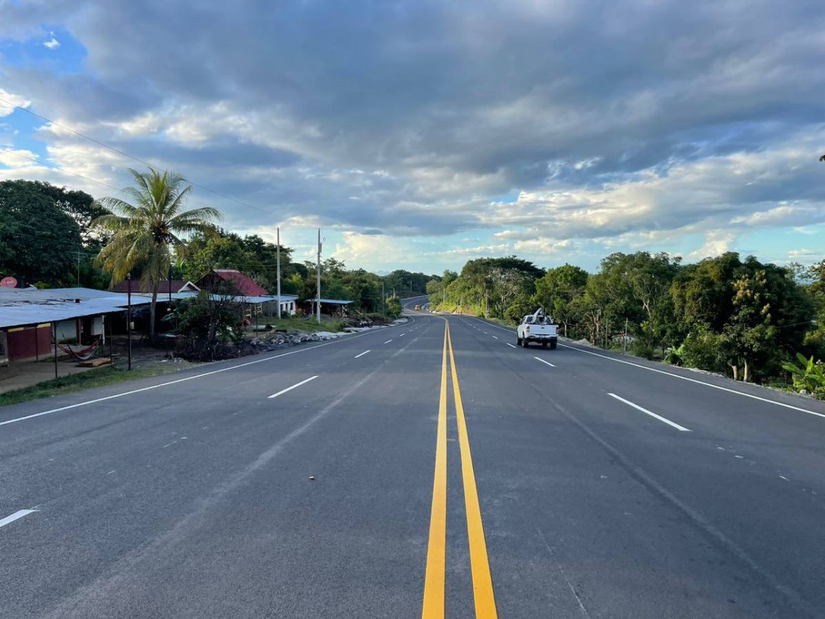 Anuncian inauguración del Tramo carretero Las Flores – Catarina