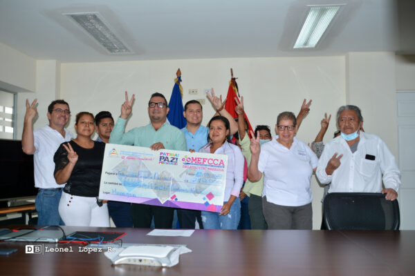 Continúan desembolsos de microcréditos justos a nicaragüenses
