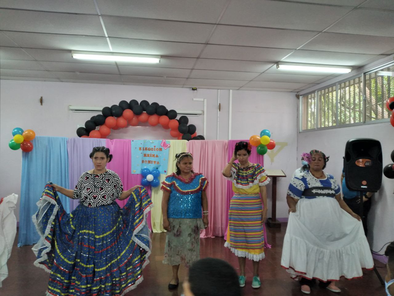 Hospital Psicosocial elige a la Reina Bonita