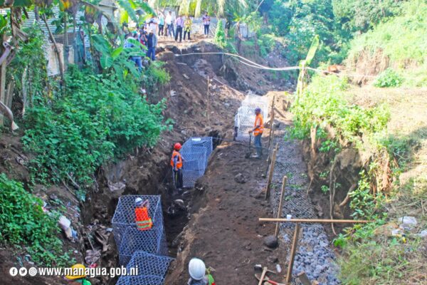 Supervisan obra de mitigación en barrio Santa Catalina de Managua