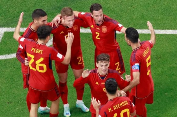España vence a Costa Rica en mayor goleada mundialista de su historia