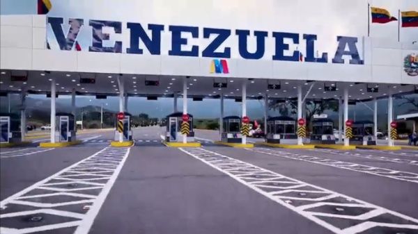 Venezuela y Colombia inauguran puente binacional