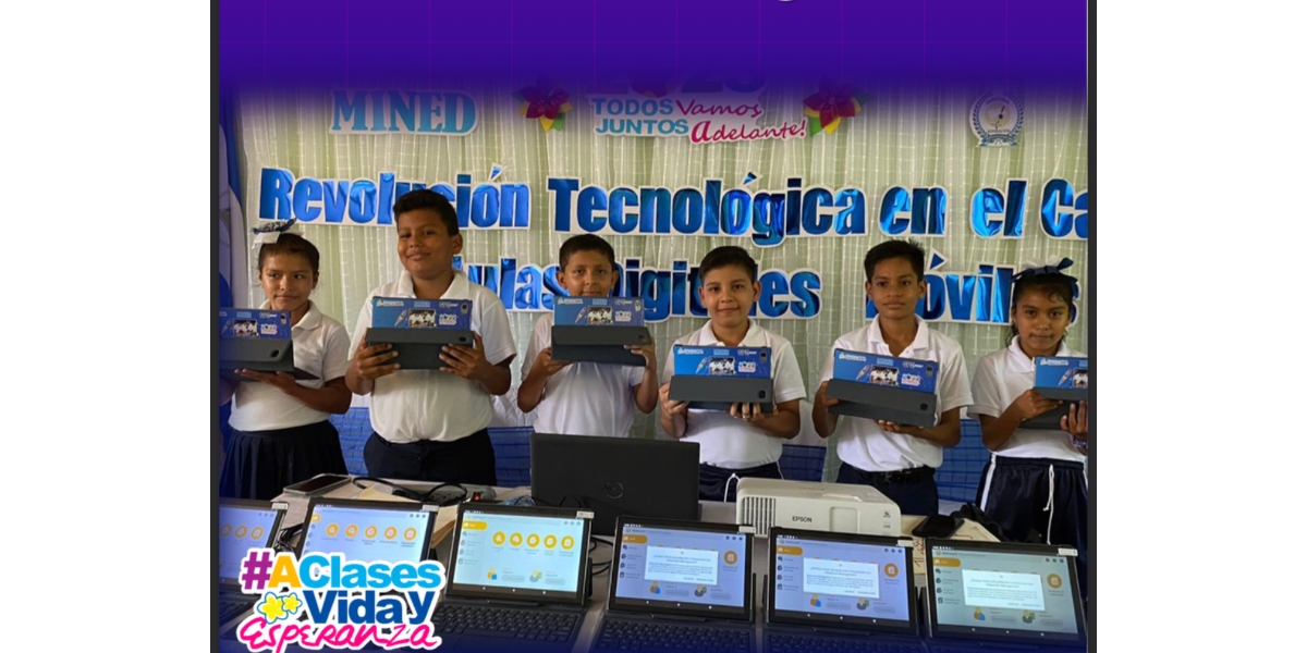 Equipan aulas digitales en Centros de Primaria Multigrado