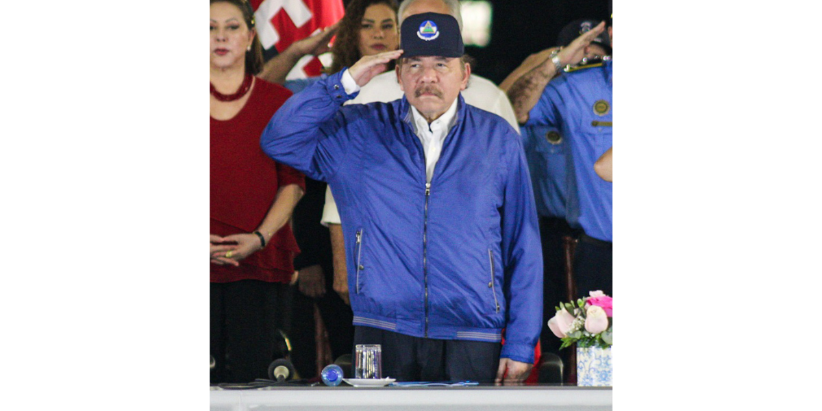 Comandante Daniel Ortega hará entrega de buses rusos