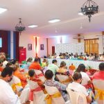 Gobierno se reúne con emprendedores turísticos de Granada