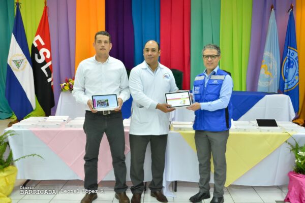Ministerio de Salud recibe equipos para fortalecer proyecto de transformación digital