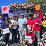 Entregan uniformes y materiales deportivos en León
