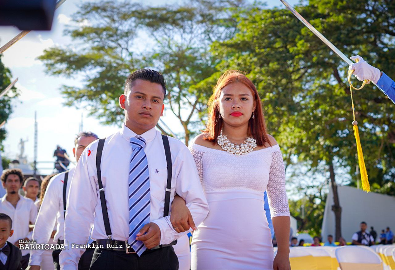 263 parejas se juran amor eterno en Nicaragua