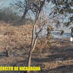 Ejército en sofocación de incendio forestal en la Península de Chiltepe