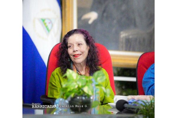 Rosario Murillo – 10 de febrero