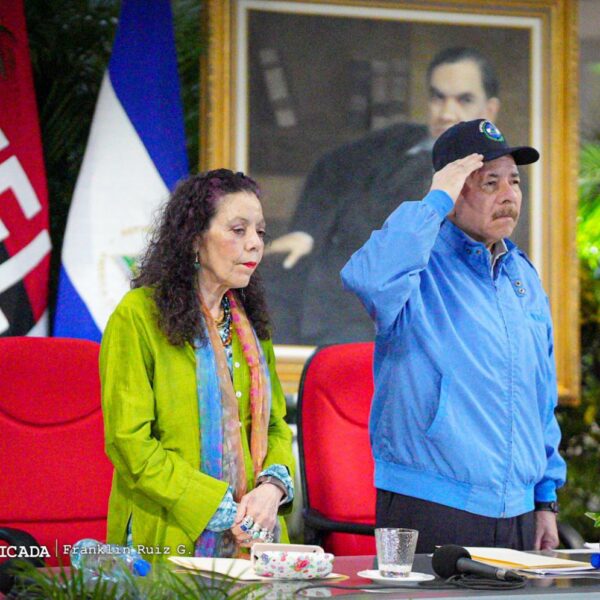 Foto de Mensaje al pueblo nicaragüense del Comandante Daniel Ortega y compañera Rosario Murillo