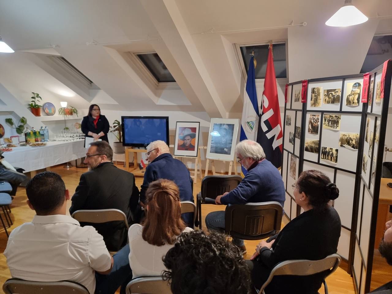 Homenaje al General Sandino en Austria