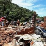 Sube a 48 cifra de muertes por temporal en Sao Paulo, Brasil
