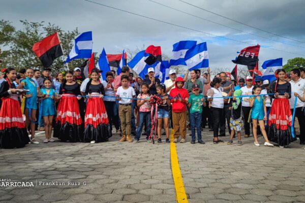 Nueva carretera beneficia a la producción ganadera y agrícola de Juigalpa