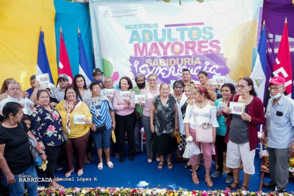 Cartilla contribuye al cuido amoroso de adultos mayores de Nicaragua