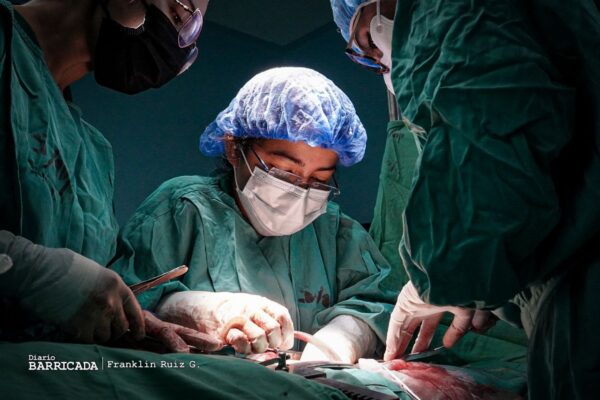 Cirugías oncológicas gratuitas se realizan en el Hospital Bertha Calderón