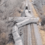 Tren con material peligroso se descarrila en Michigan, EE.UU.