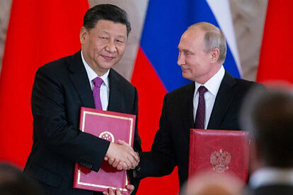 China Y Rusia: «Los amigos se conocen en la necesidad»
