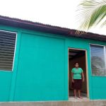 Entregan 17 viviendas a familias nicaragüenses
