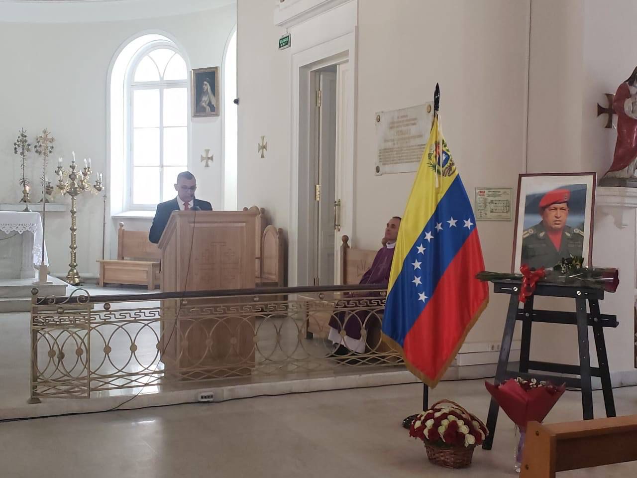 Nicaragua acompaña conmemoración del Comandante Chávez en Moscú