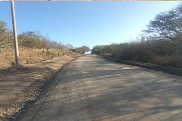 Culminan rehabilitación de caminos en León
