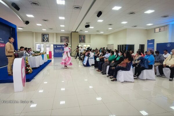 Docentes de Nicaragua fortalecen didácticas para la enseñanza del idioma inglés