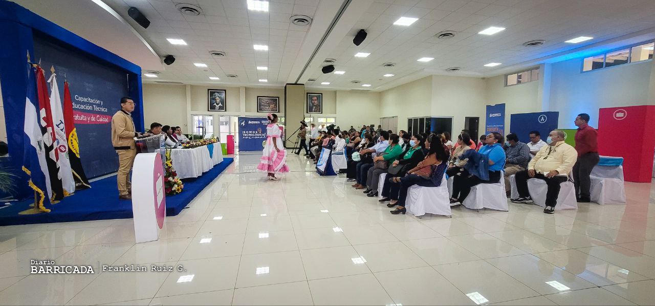 Docentes de Nicaragua fortalecen didácticas para la enseñanza del idioma inglés
