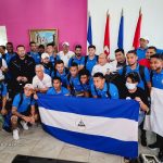 Nicaragüenses reciben a Selección Nacional de Fútbol tras clasificar en Copa Oro