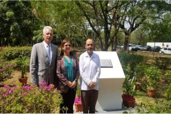 UNAN-MANAGUA celebró con Embajada de Rusia Acto “Acción Internacional Jardín de la Memoria”