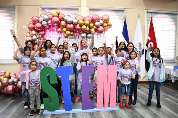 TELCOR celebró Día Internacional de las niñas en las tecnologías de la información y la comunicación