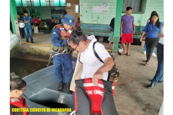 Fuerza Naval realizó el traslado fluvial de 30 ciudadanas desde Bluefields hasta Kukra Hill
