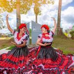 Familias de Nueva Guinea celebran el Día Internacional de los Monumentos y Sitios Históricos