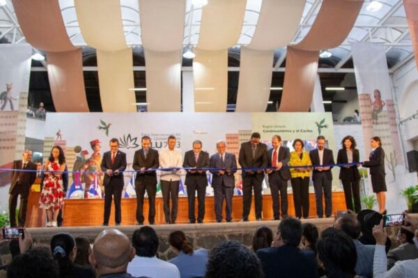Nicaragua en Feria internacional Libro Universitario en México