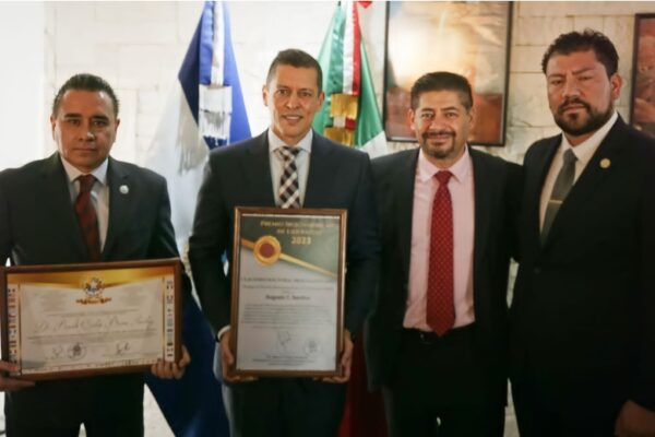 Celebran natalicio del General Sandino con reconocimiento Iberoamericano, en Mexico