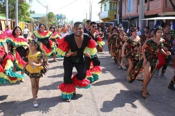 Inicia Carnaval de Palo de Mayo Regional en Bilwi